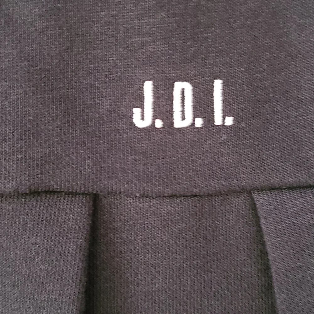 LAST 1 !!! Nike 2X Icon Clash Sportswear Hoodie - Picture 9 of 13